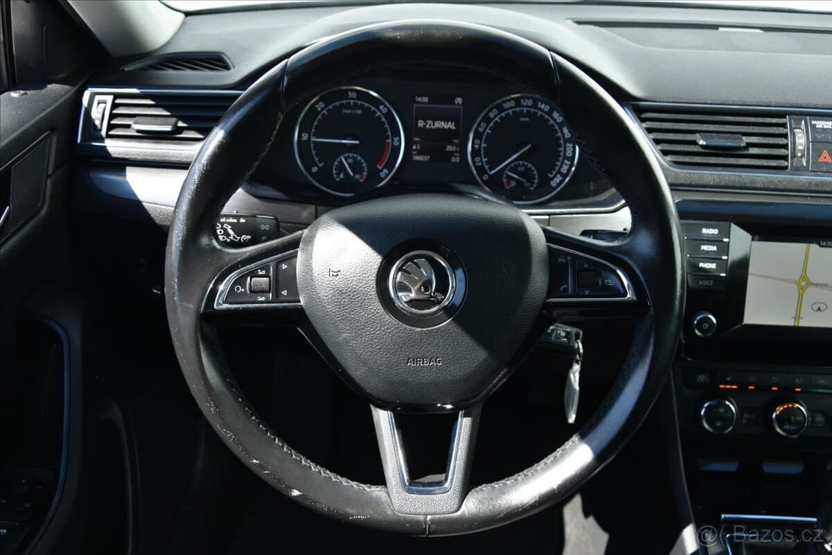 2016 Škoda SUPERB - 7