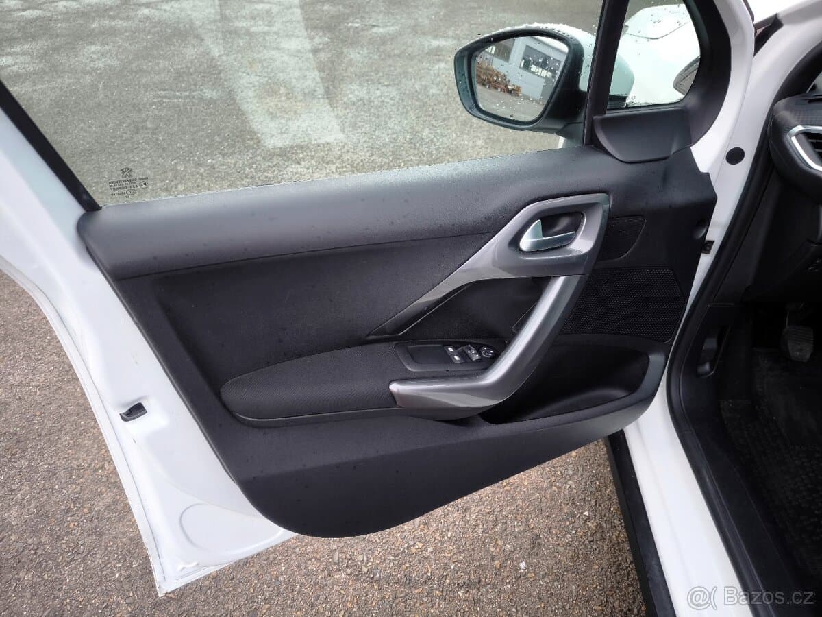 2018 Peugeot 2008 - 7