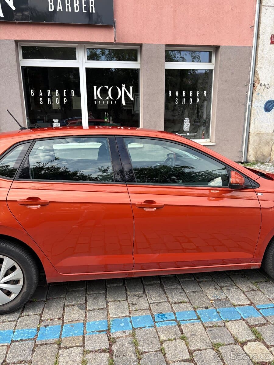 2018 Volkswagen POLO - 7