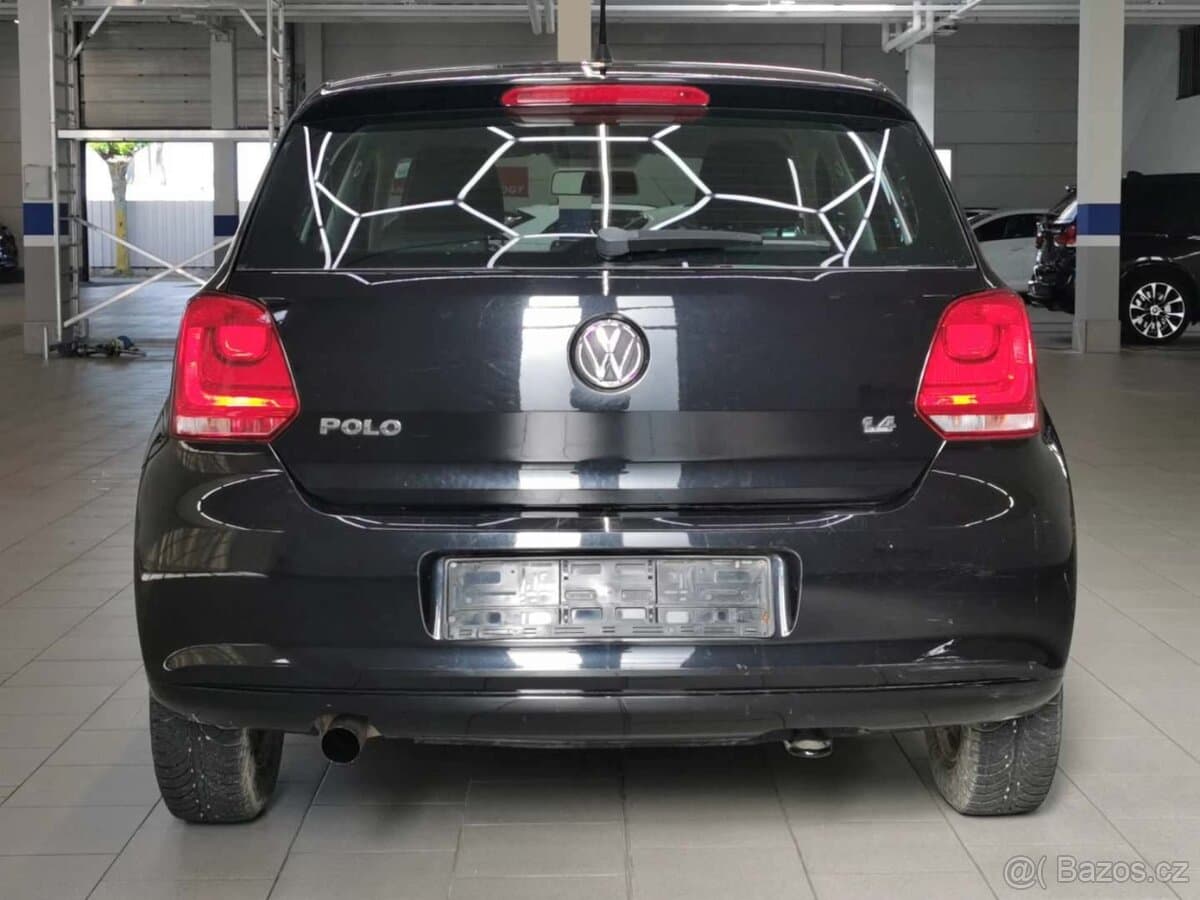 2011 Volkswagen POLO - 7