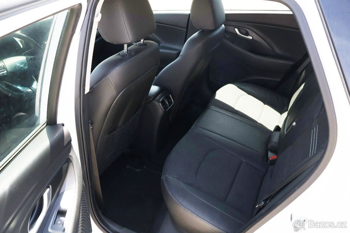 2022 Hyundai i30 - 7