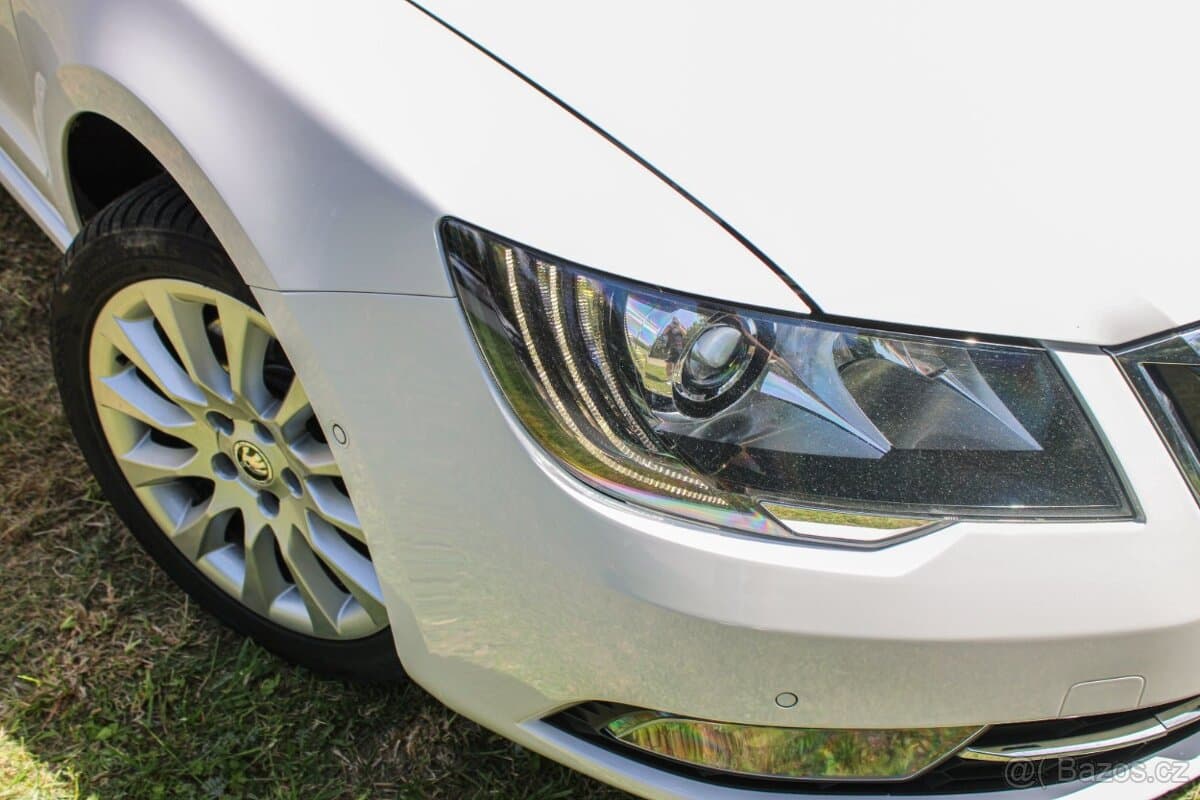 2014 Škoda SUPERB - 7