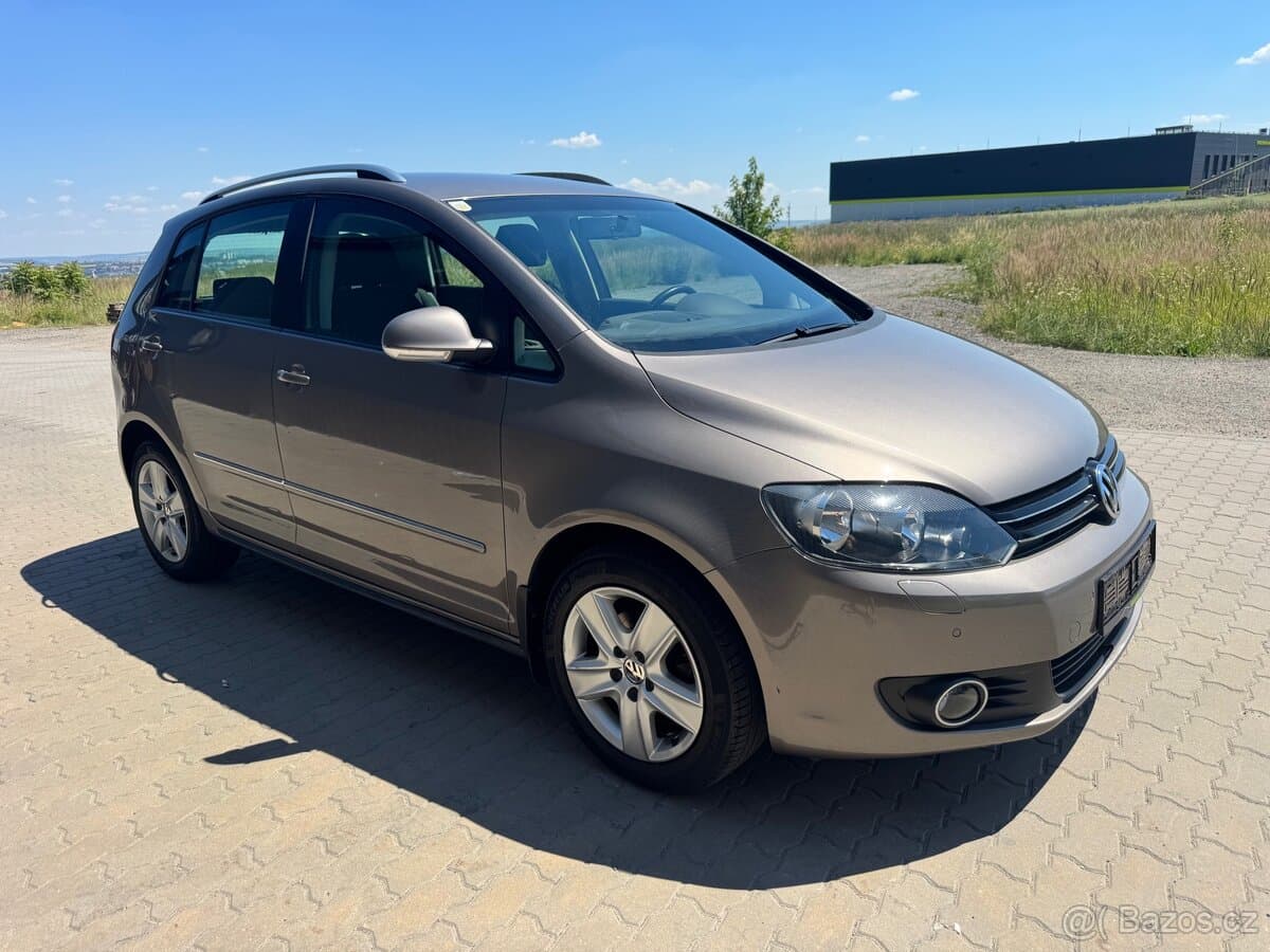 2010 Volkswagen GOLF - 7
