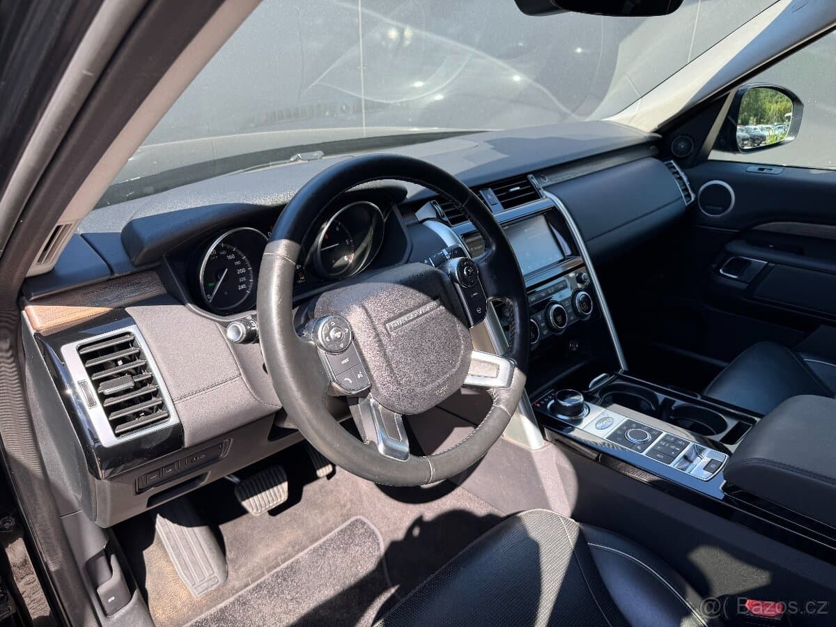 2017 Land Rover DISCOVERY - 7