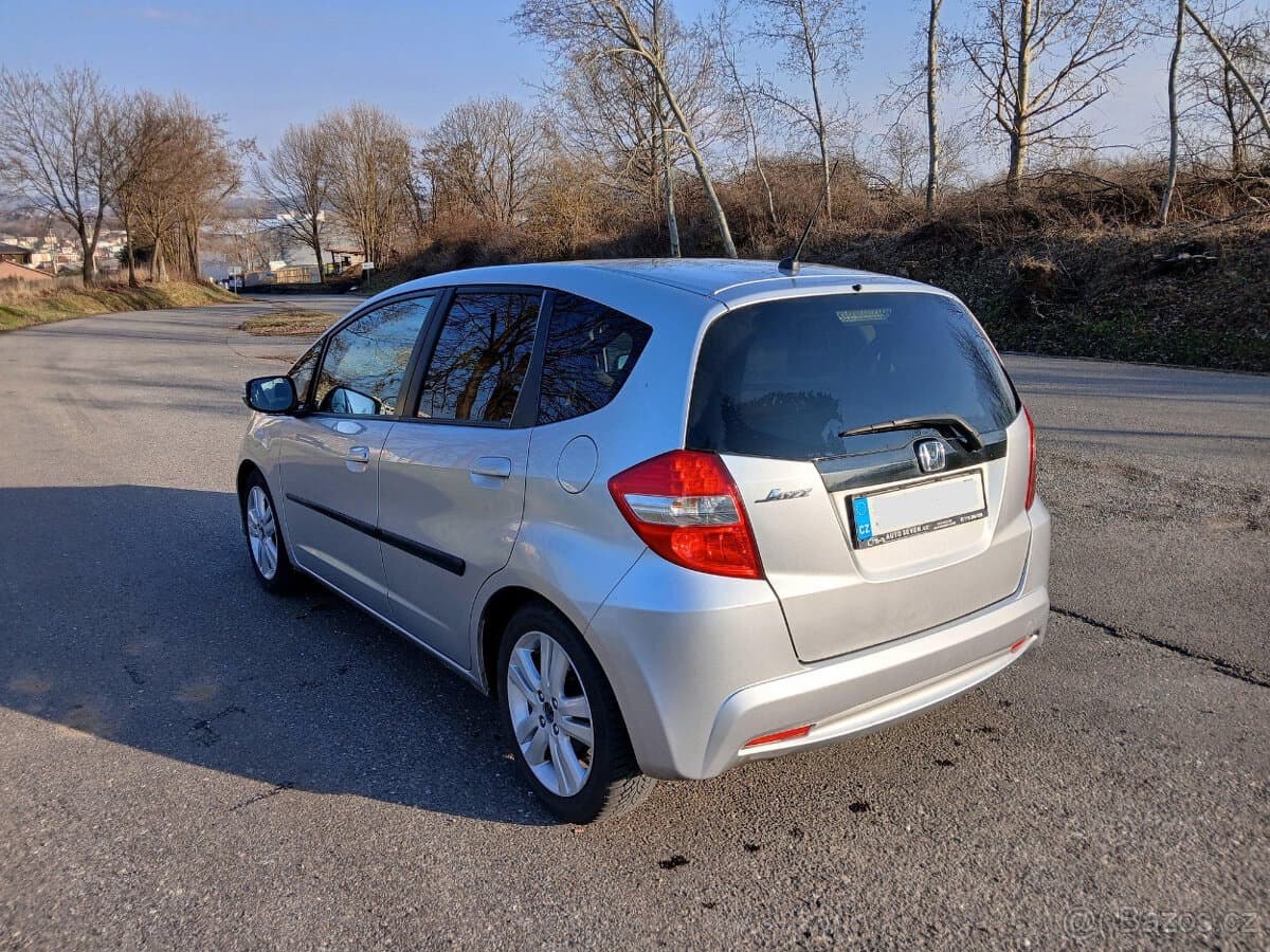 2015 Honda JAZZ - 7
