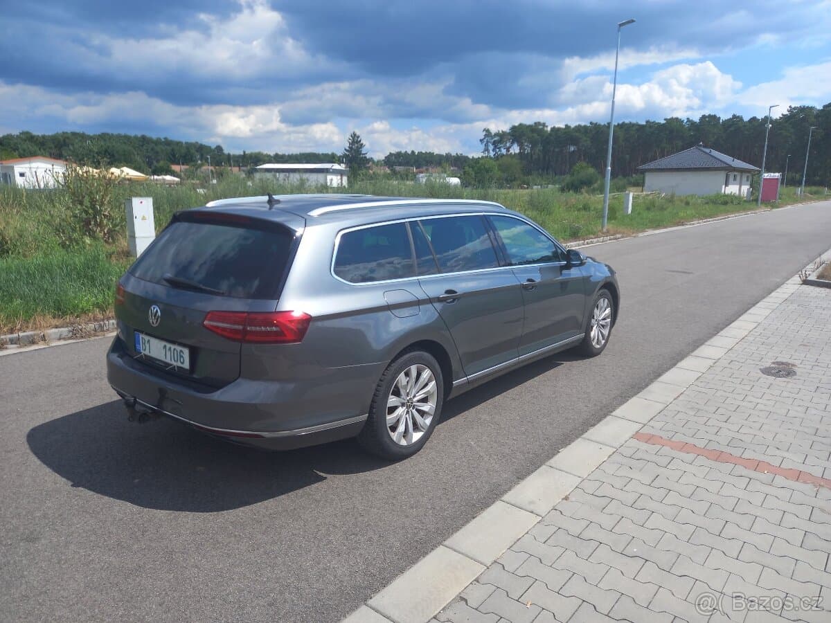 2015 Volkswagen PASSAT - 7