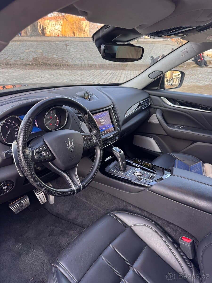 2020 Maserati LEVANTE - 7