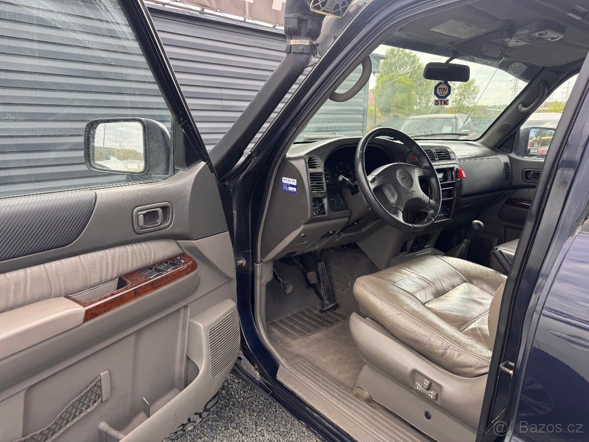 Nissan PATROL - 7