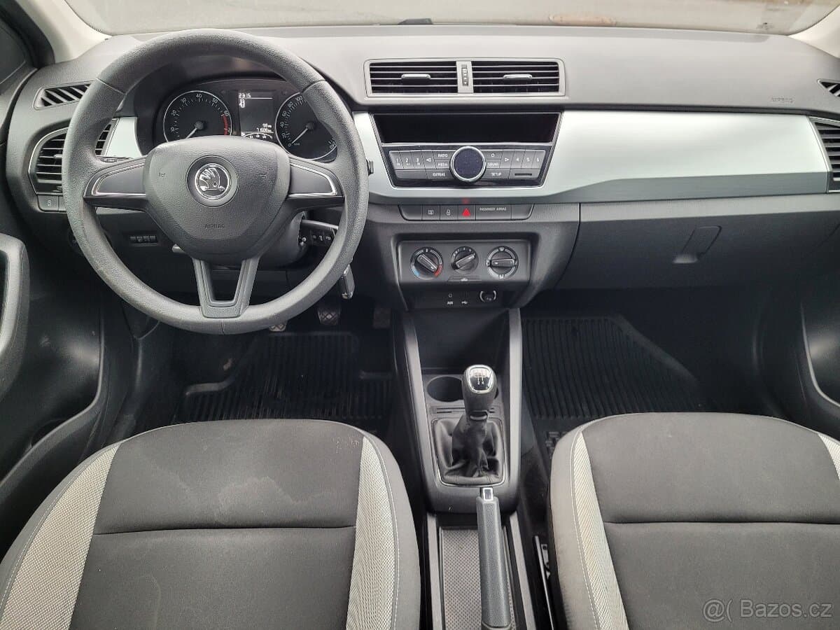 2016 Škoda FABIA - 7