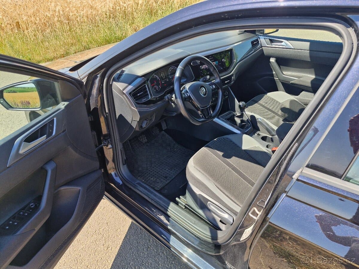 2018 Volkswagen POLO - 7