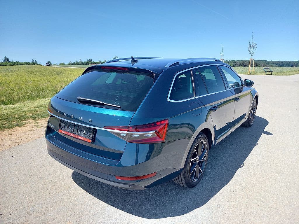 2023 Škoda SUPERB - 7