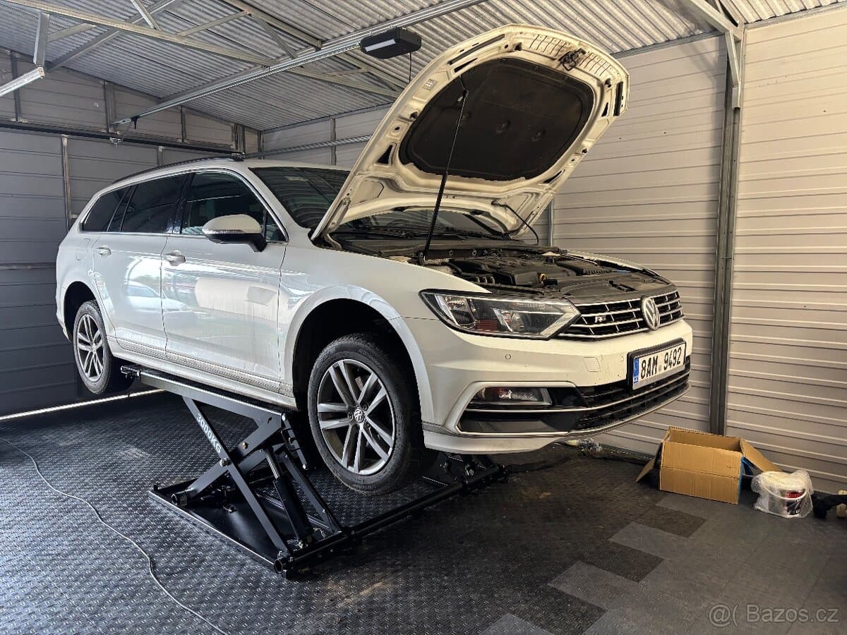 2016 Volkswagen PASSAT - 7