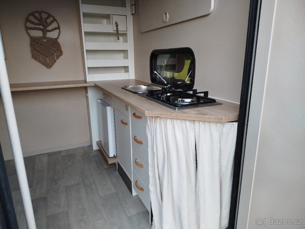 2010 Volkswagen TRANSPORTER - 7
