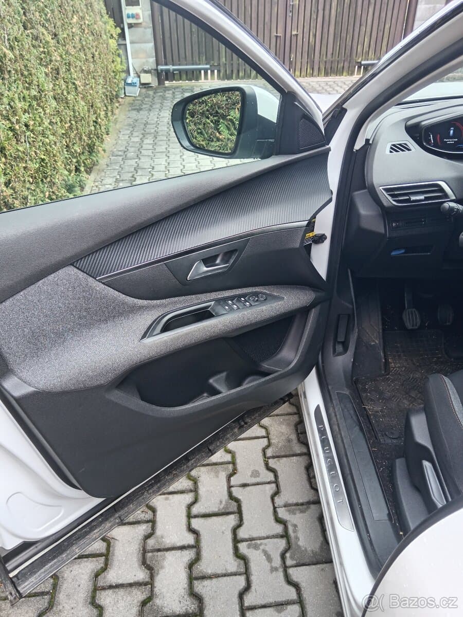 Peugeot 5008 - 7