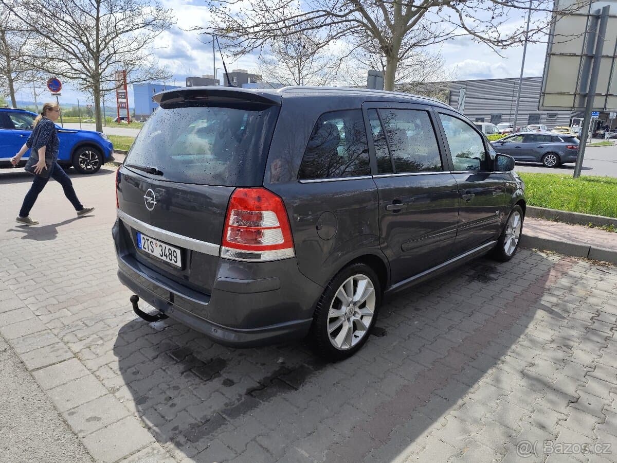 2011 Opel ZAFIRA - 7