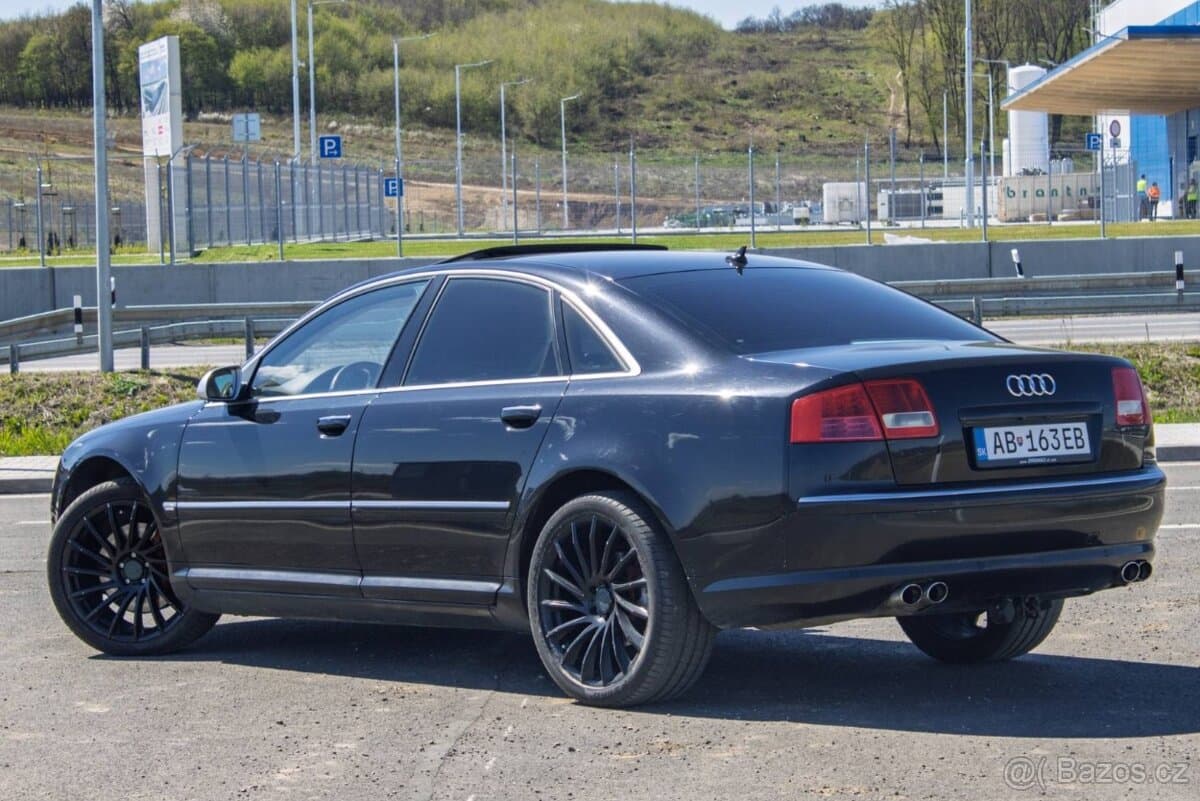2007 Audi A8 - 7