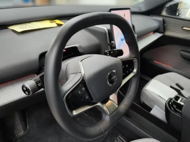 2024 Volvo EX30 - 7