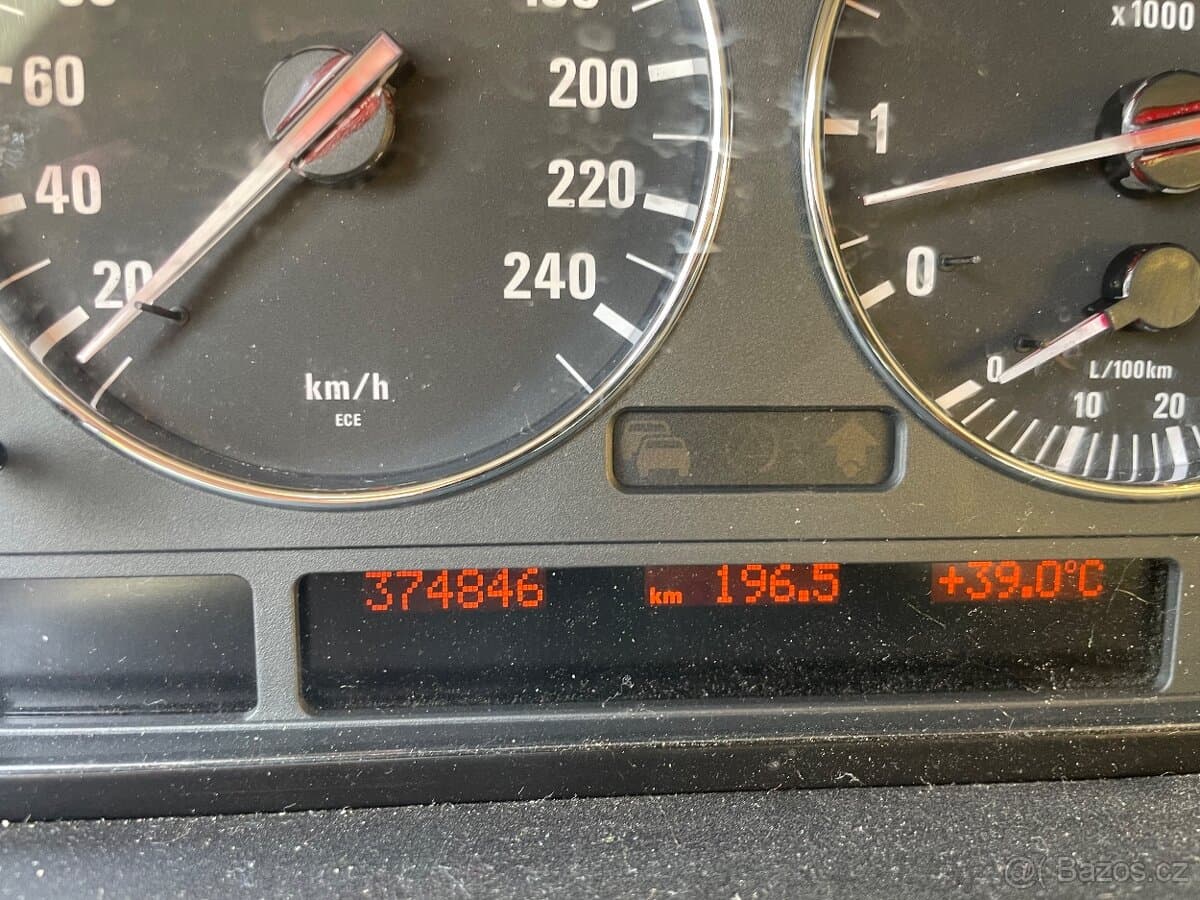 2001 BMW X5 - 7