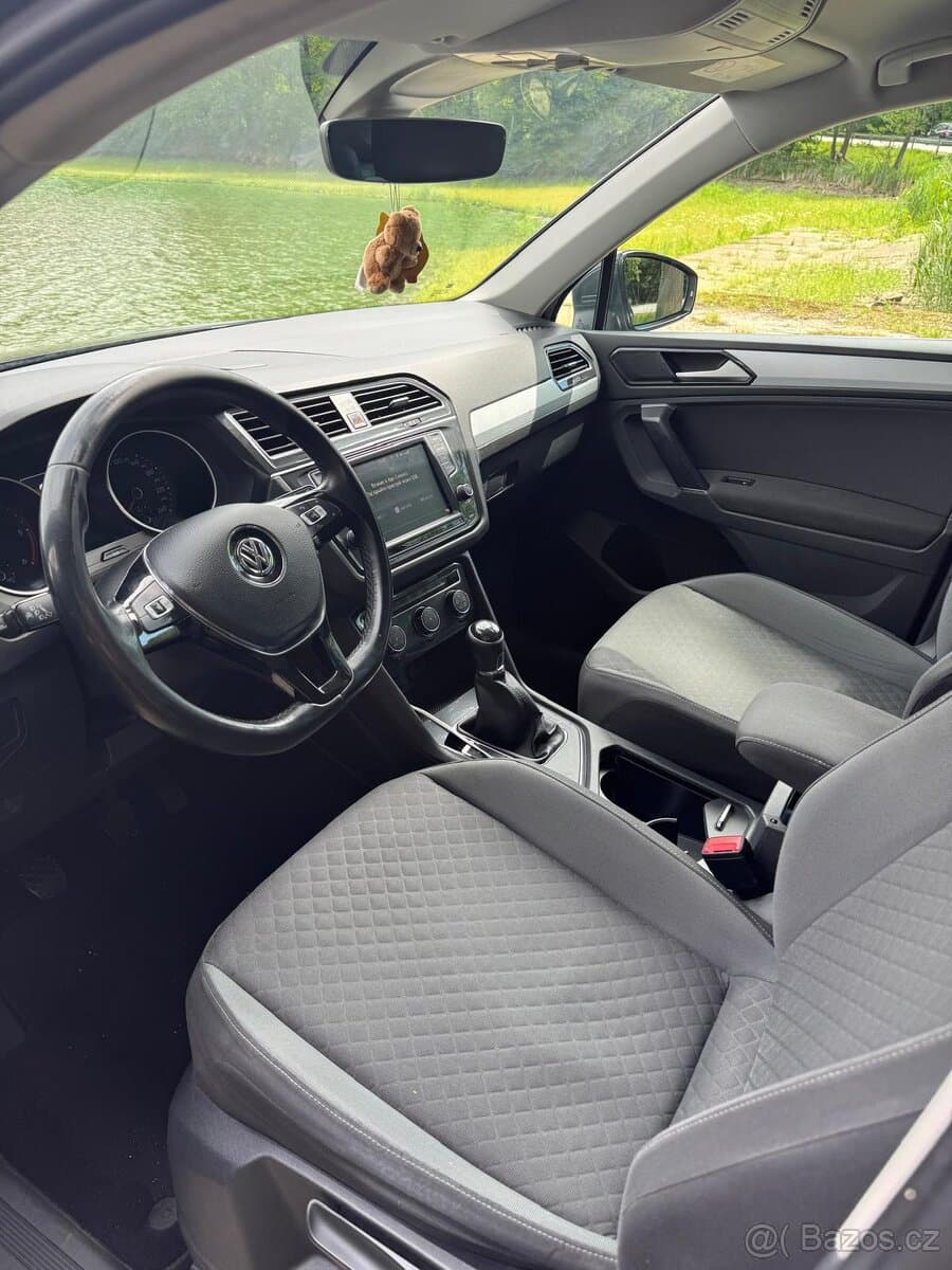 2016 Volkswagen TIGUAN - 7