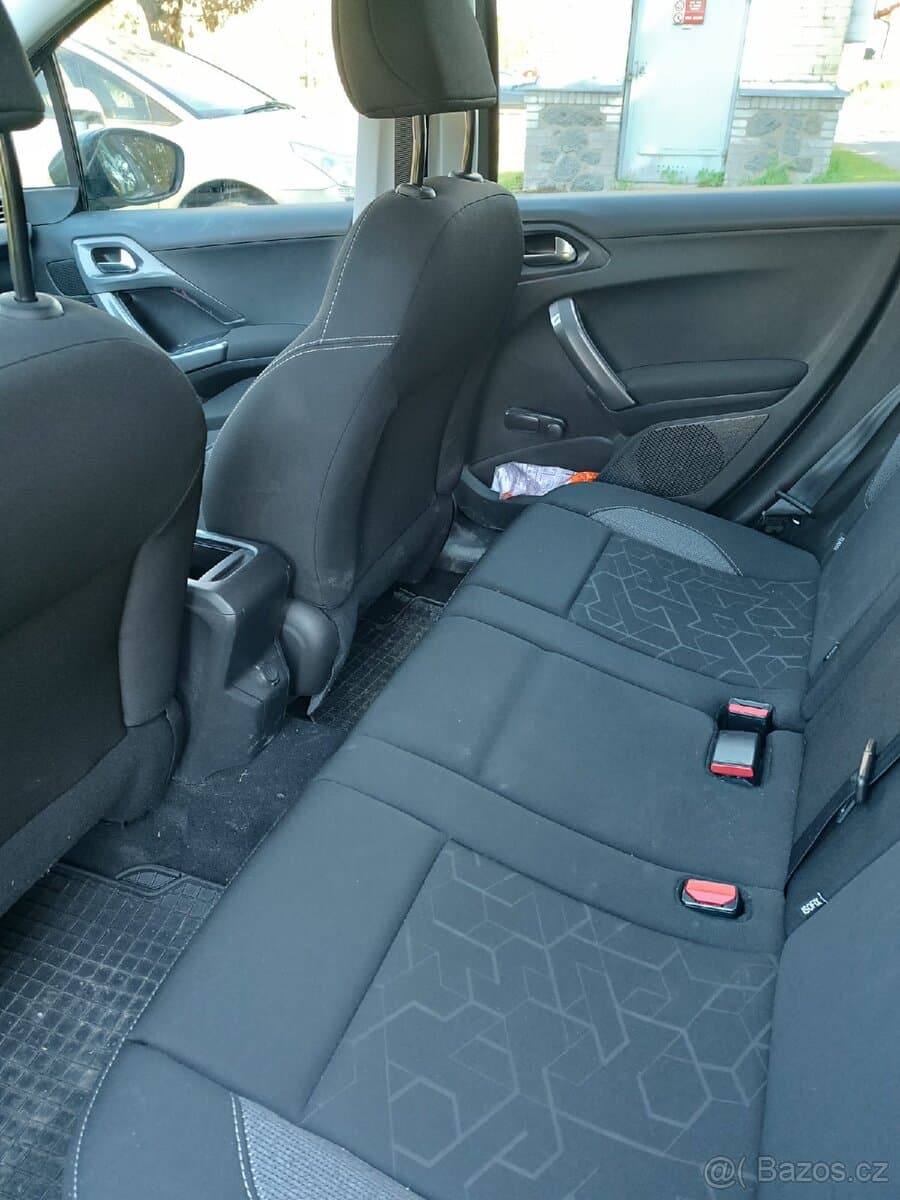 2017 Peugeot 2008 - 7
