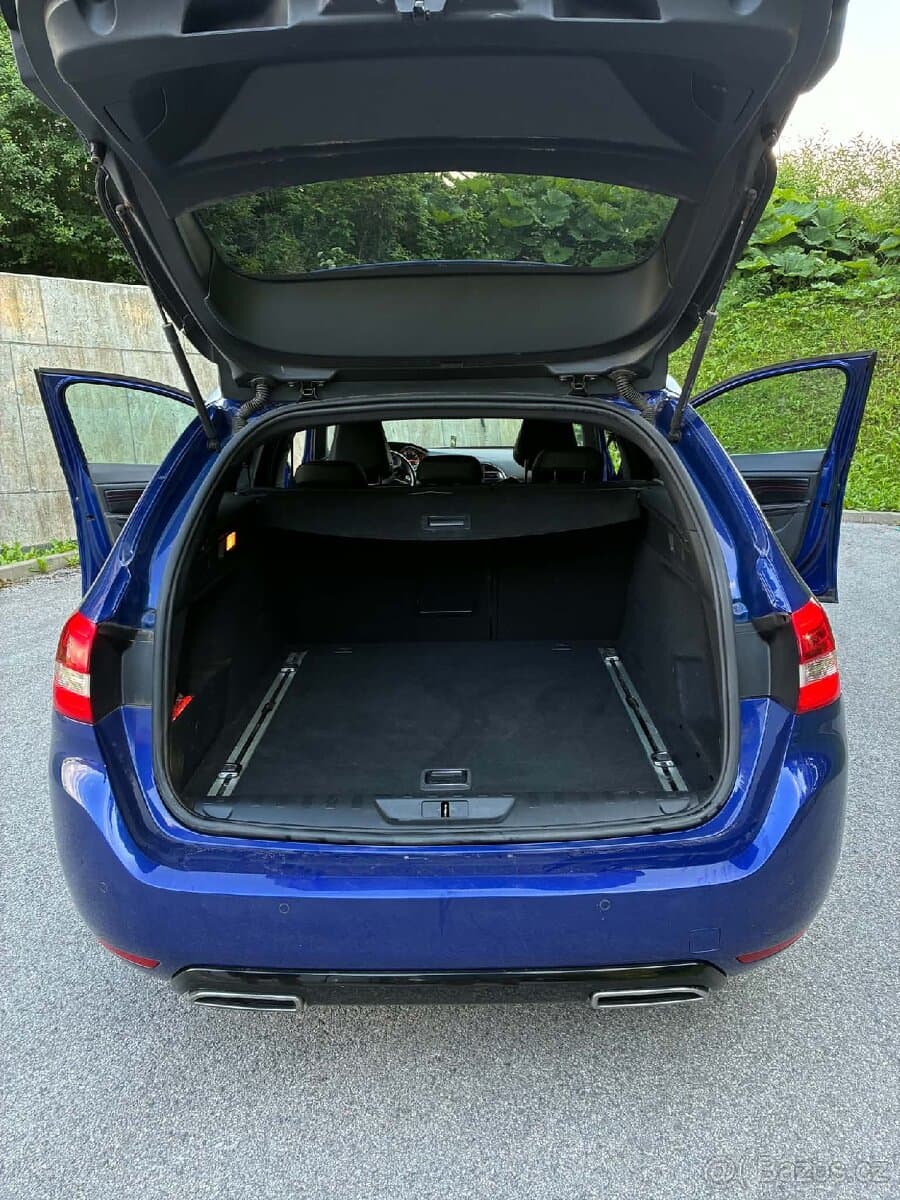 2018 Peugeot 308 - 7