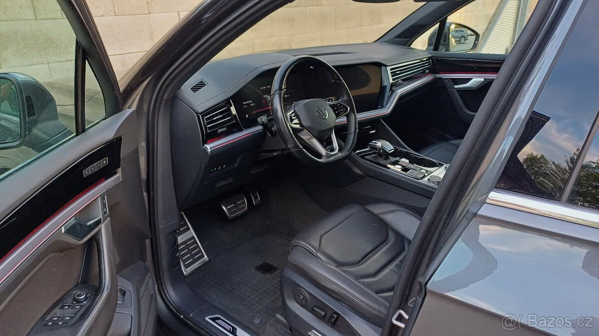 2023 Volkswagen TOUAREG - 7