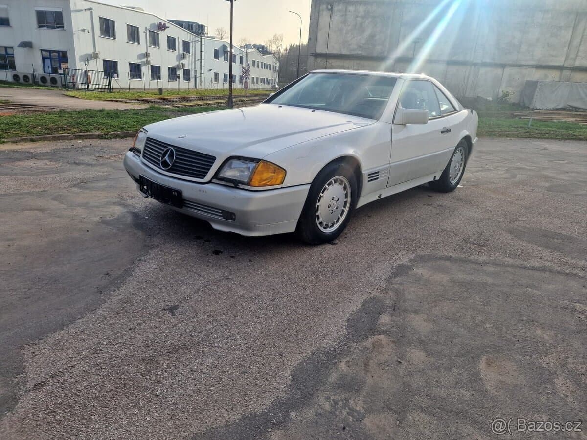 1990 Mercedes-Benz SL - 7