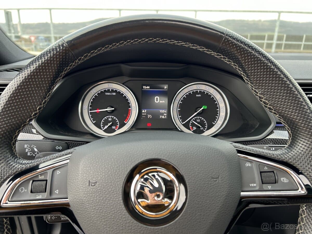 2018 Škoda SUPERB - 7