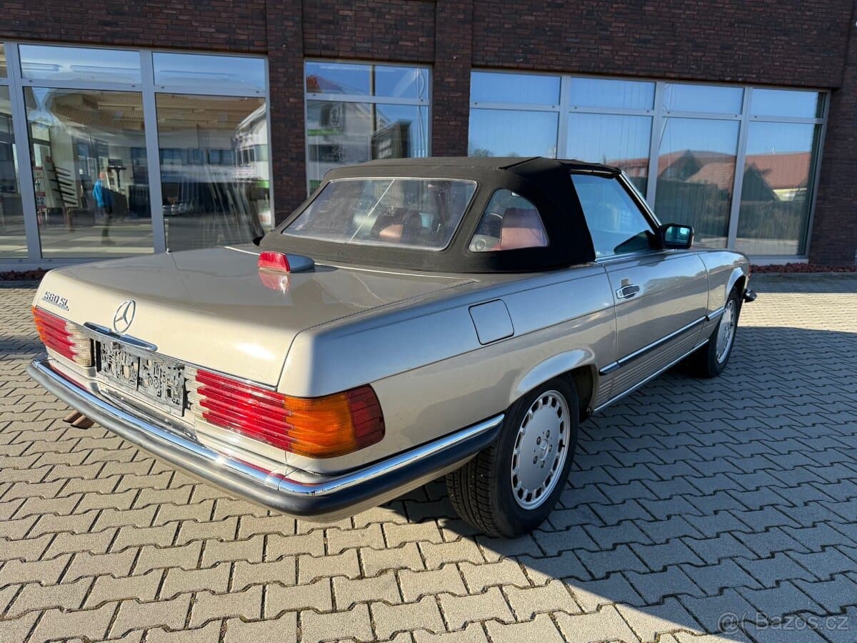 1987 Mercedes-Benz SL - 7