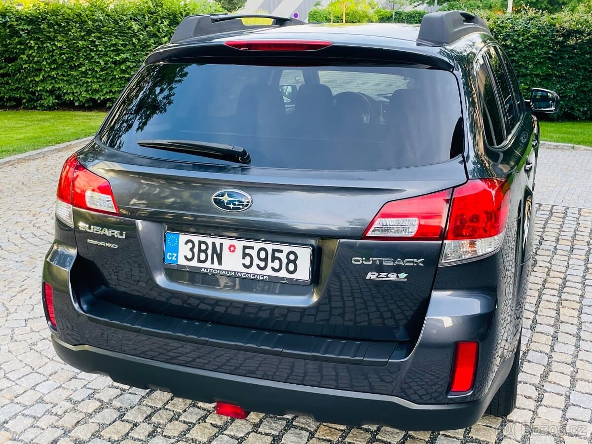 2012 Subaru OUTBACK - 7