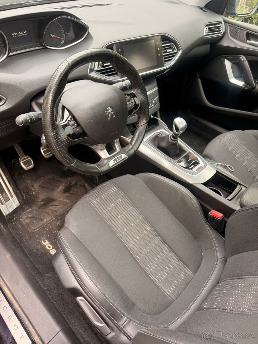 2019 Peugeot 308 - 7