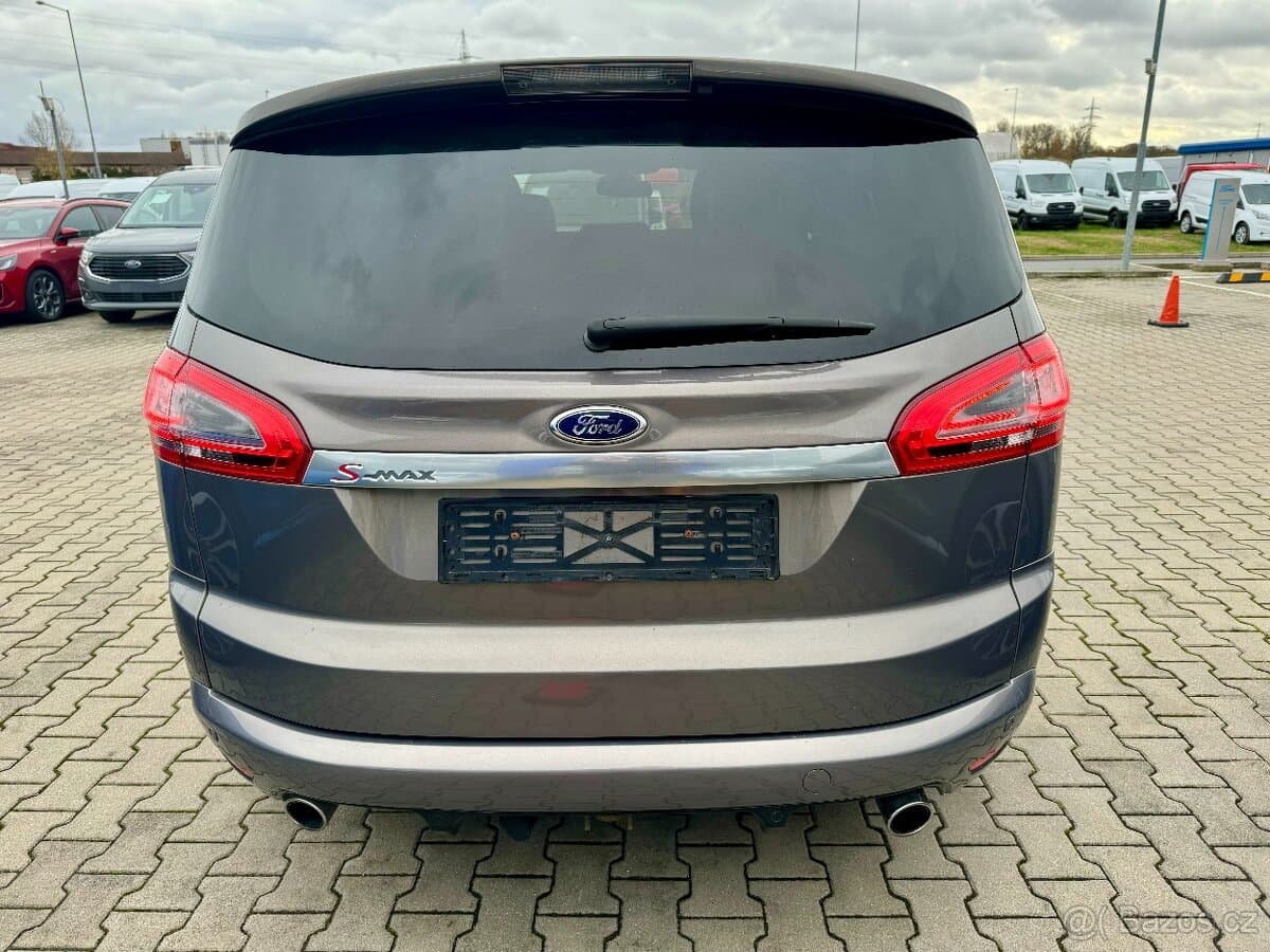 2012 Ford S-MAX - 7