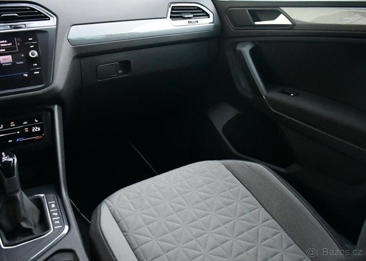 2022 Volkswagen TIGUAN - 7