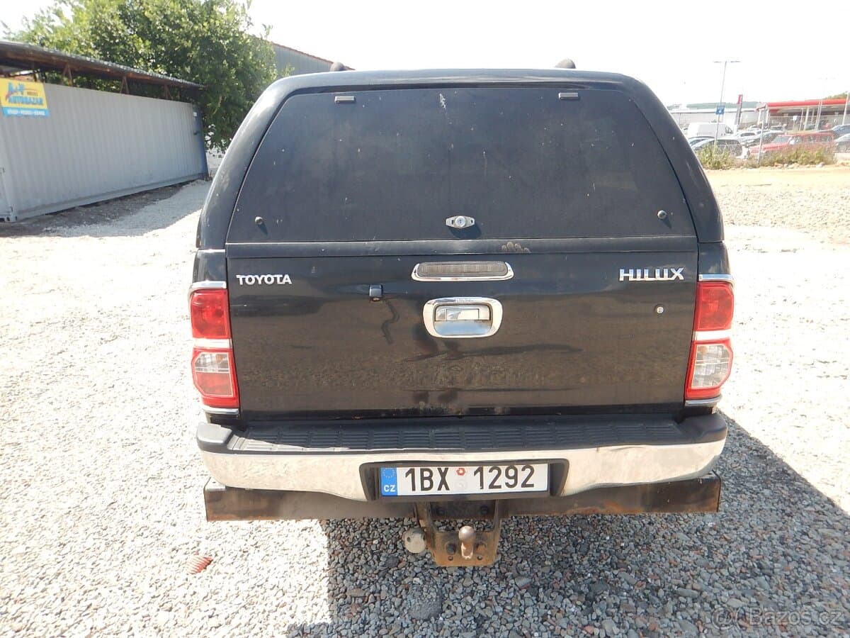2012 Toyota HILUX - 7