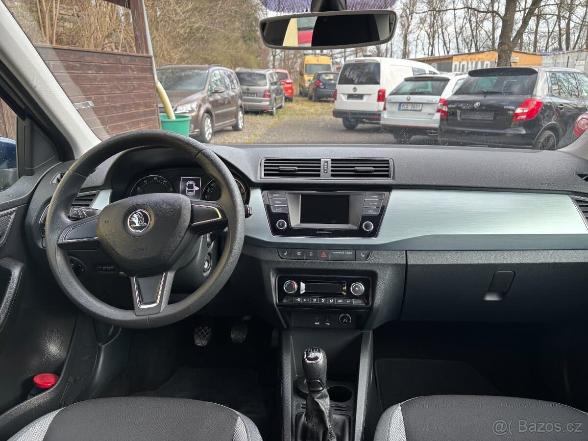 2015 Škoda FABIA - 7