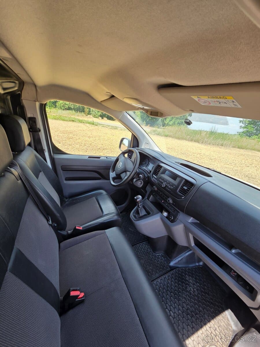 2019 Toyota PROACE - 7