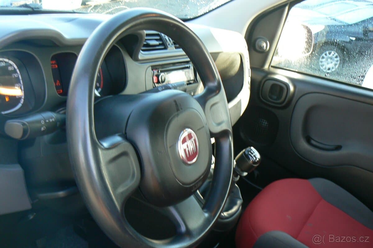 2017 Fiat PANDA - 7