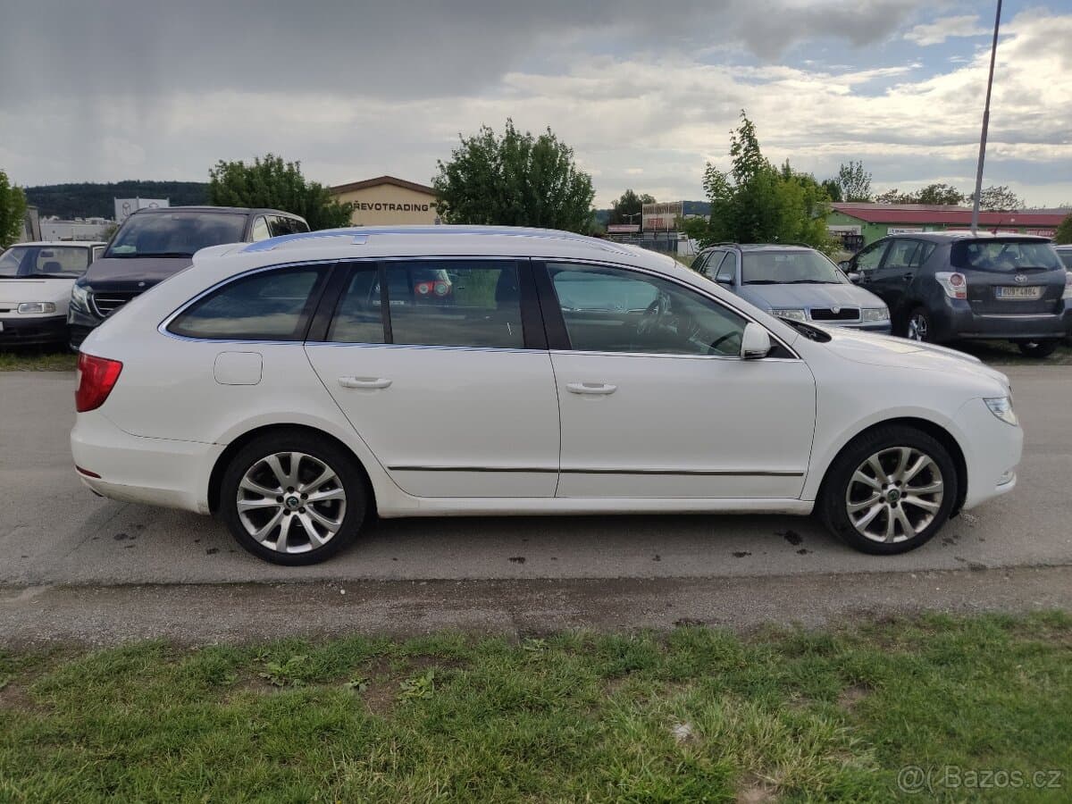 2010 Škoda SUPERB - 7