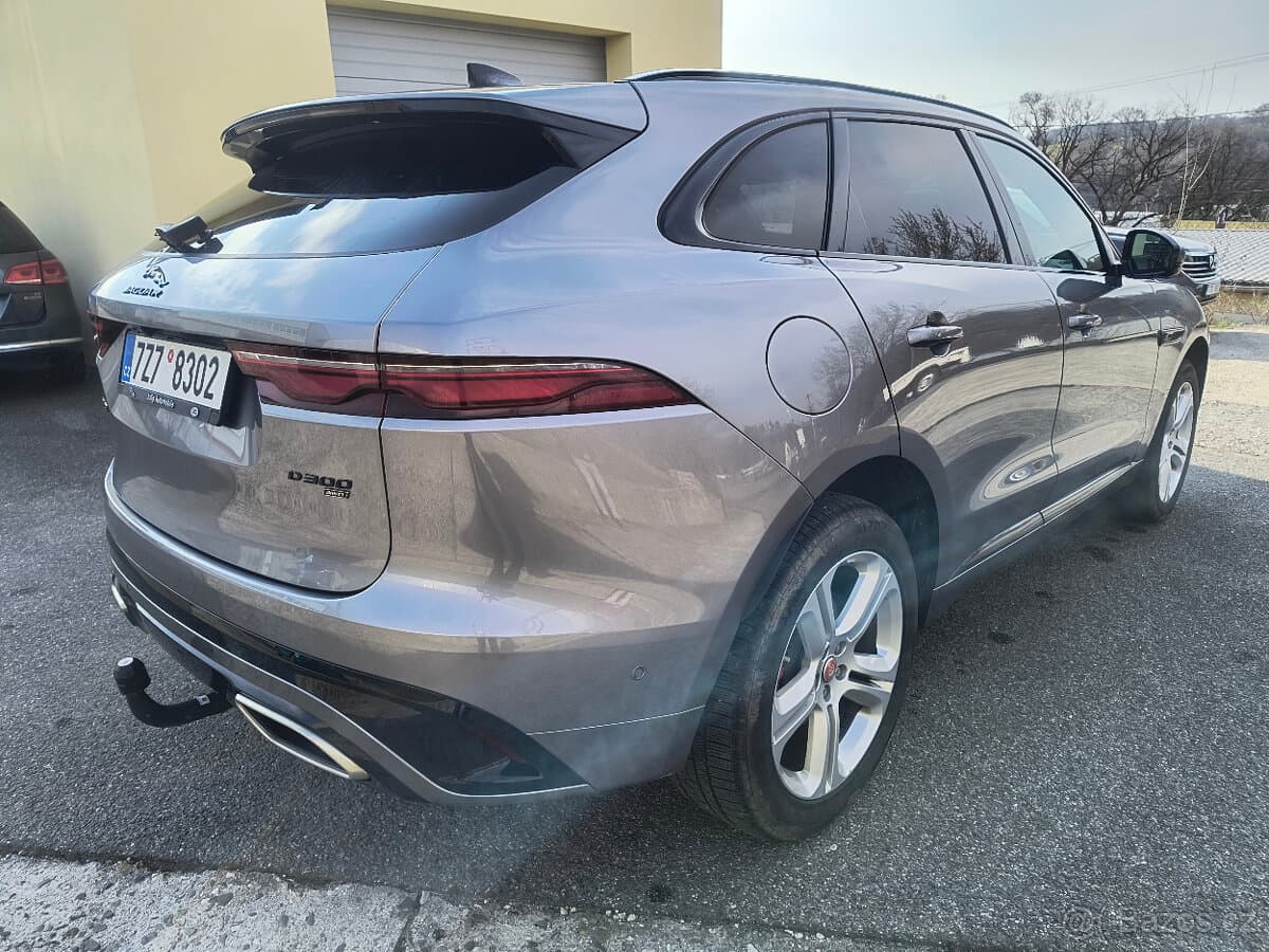 2021 Jaguar F-PACE - 7