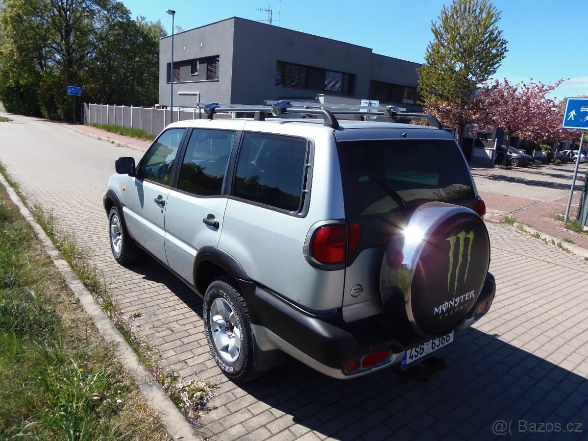 2004 Nissan OSTATNÍ - 7