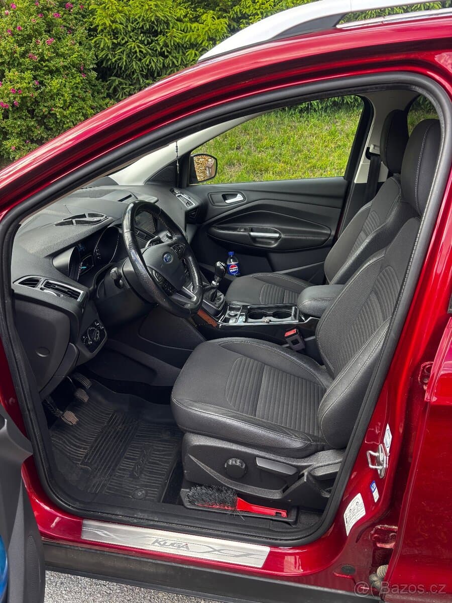 2017 Ford KUGA - 7