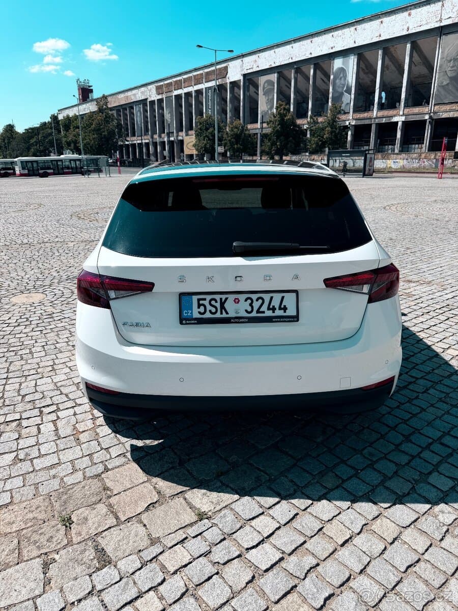 2021 Škoda FABIA - 7