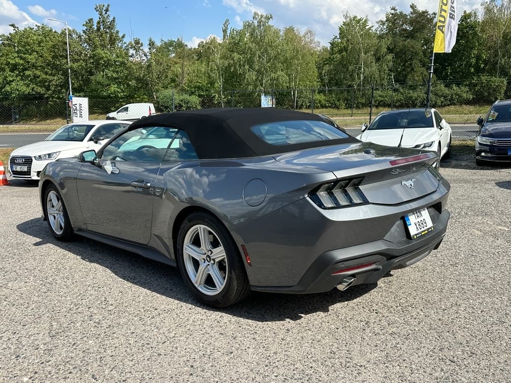 2026 Ford MUSTANG - 7