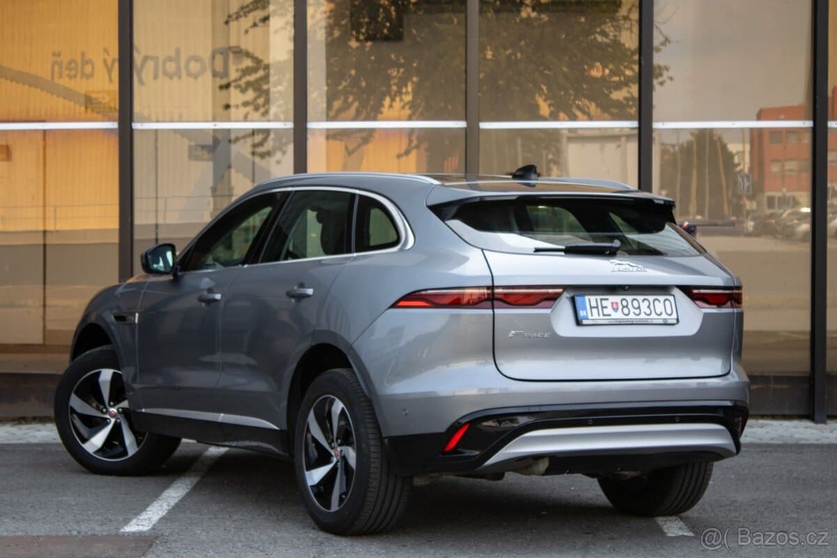 2021 Jaguar F-PACE - 7