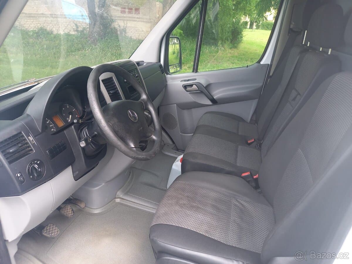 2013 Mercedes-Benz SPRINTER - 7