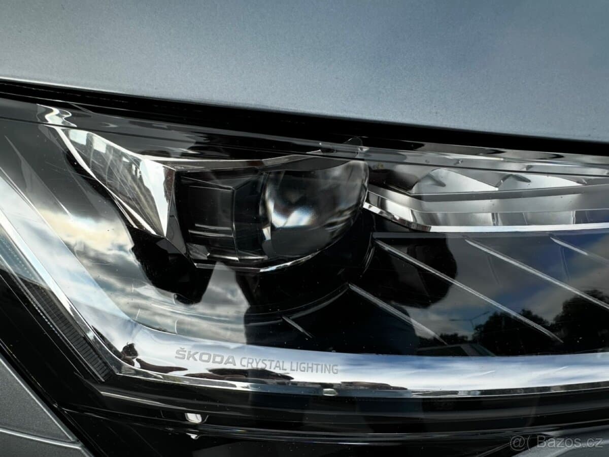 2020 Škoda SUPERB - 7