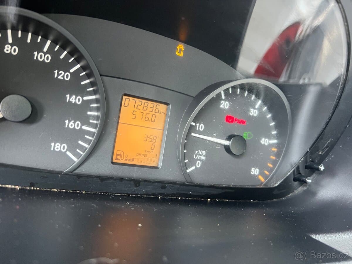 Mercedes-Benz SPRINTER - 7