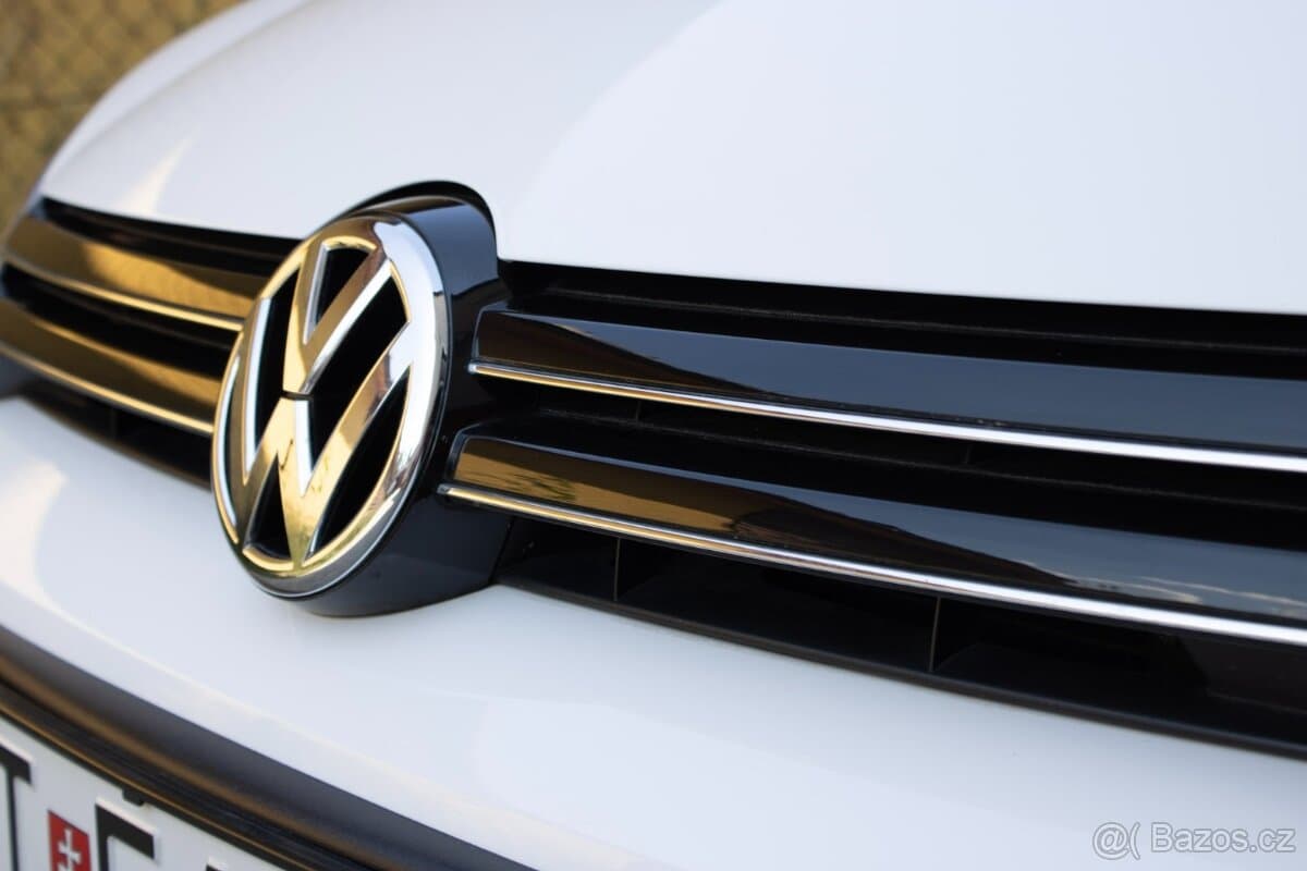 2010 Volkswagen GOLF - 7