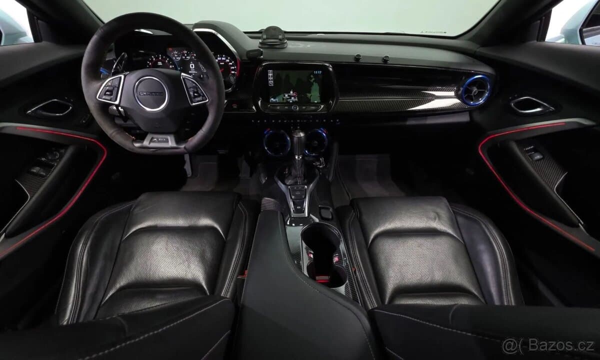 2017 Chevrolet CAMARO - 7
