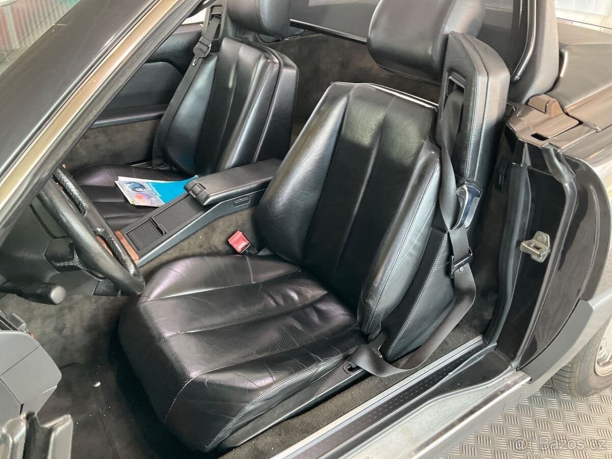 1990 Mercedes-Benz SL - 7